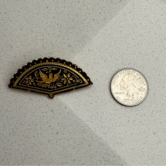 Vintage Spanish Damascene Fan Brooch Pin Spain Bird Flowers - Picture 7 of 7